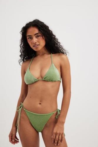 Moa Mattsson x NA-KD Bikinitruse med glitter og knytedetaljer - Green