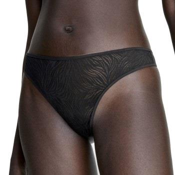 Calvin Klein Truser Sheer Marquisette Lace Thong Svart polyamid Small ...