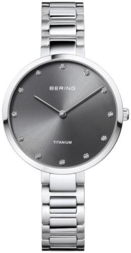 Bering Titanium Dameklokke 11334-772 Grå/Titan Ø35 mm