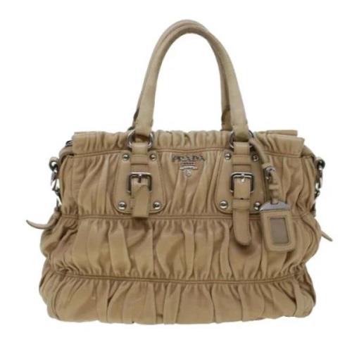 Pre-owned Beige skinn Prada skulderveske