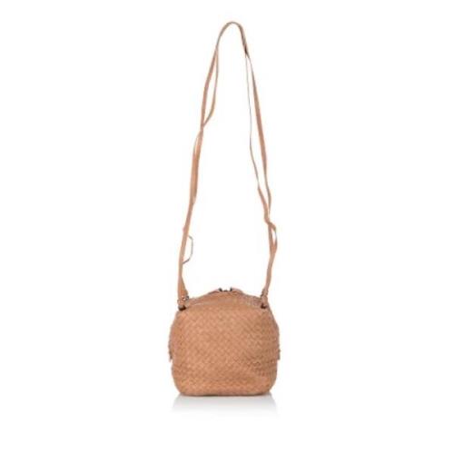 Beige Skinn Crossbody Veske med Intrecciato Detalj