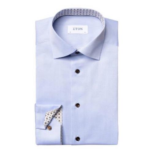 Stilig Slim Fit Blå Skjorte med Cut-Away Krage