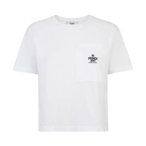 Hvit kortermet T-skjorte med brodert logo