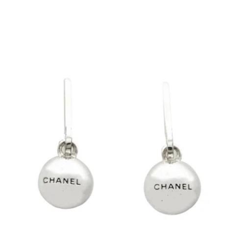 Pre-owned Silver Metal Chanel oredobber