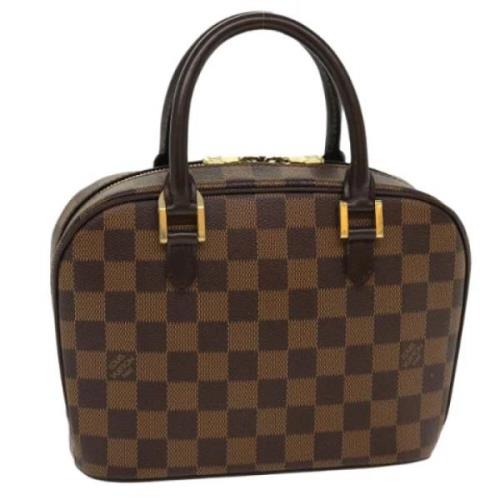 Pre-owned Brunt lerret Louis Vuitton Sarria Horisontal