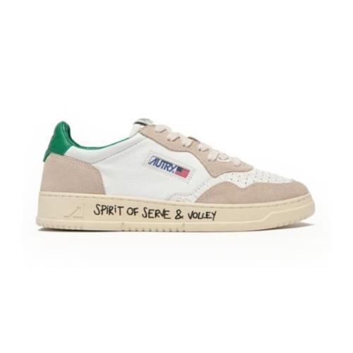 Hvite Skinn Sneakers med Grønne Detaljer