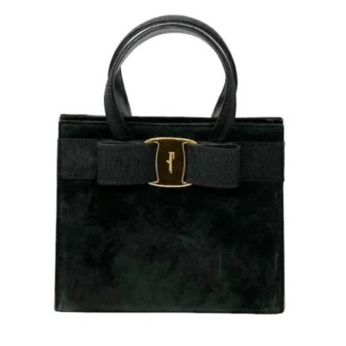 Pre-owned Suede handbags