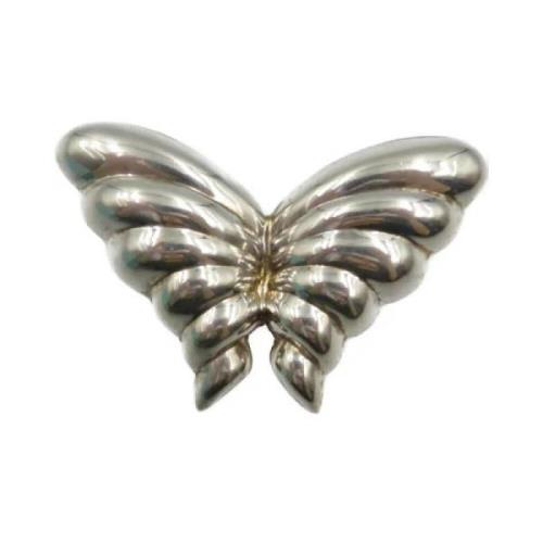 Pre-owned Silver brooches