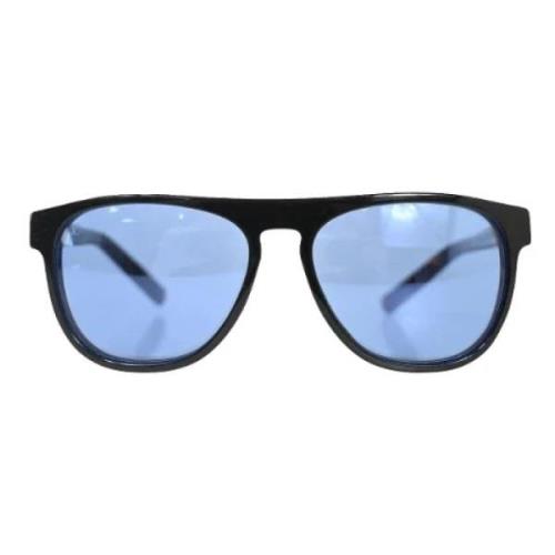 Pre-owned Plastic sunglasses