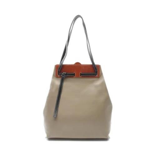 Pre-owned Leather shoulder-bags