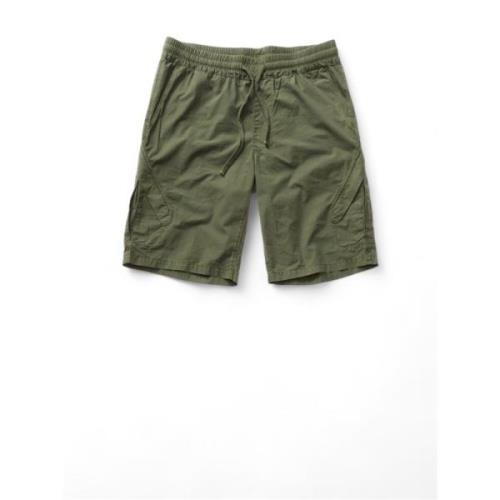 Militærgrønn Bermuda Shorts med sidelommer