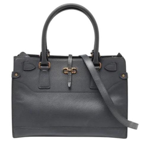 Pre-owned Leather totes