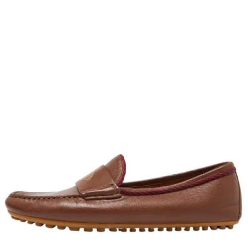 Pre-owned Leather flats