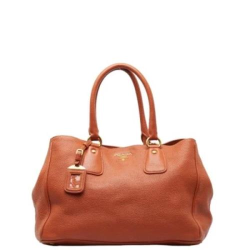 Pre-owned Leather totes