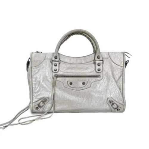 Pre-owned Leather handbags