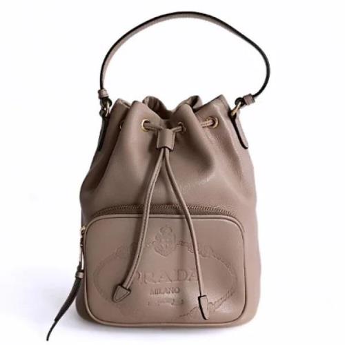 Pre-owned Leather prada-bags