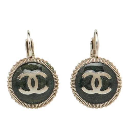 Pre-owned Plastic chanel-jewelry