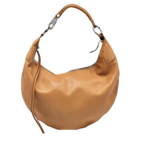 Pre-owned Leather handbags