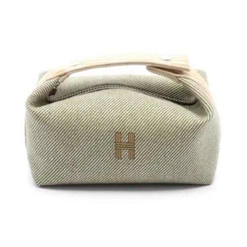 Pre-owned Wool handbags