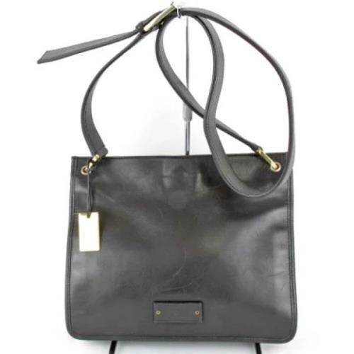 Pre-owned Leather shoulder-bags