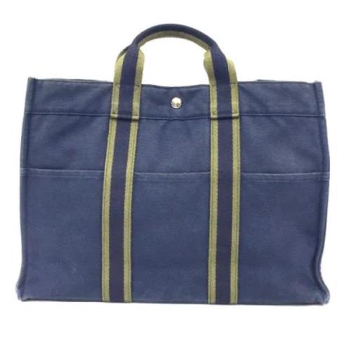 Pre-owned Fabric totes