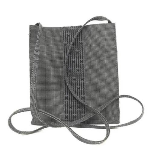 Pre-owned Fabric shoulder-bags