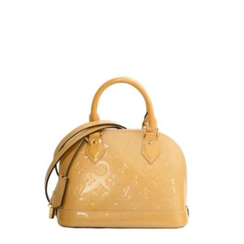 Pre-owned Leather handbags