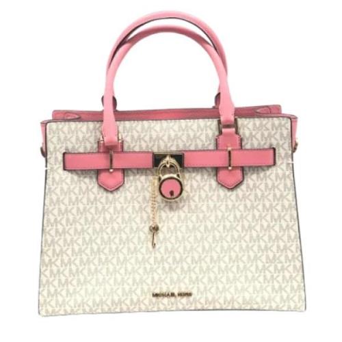 Pre-owned Fabric handbags