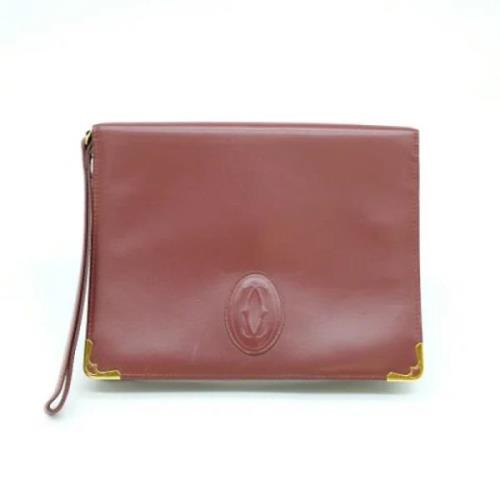 Pre-owned Leather clutches