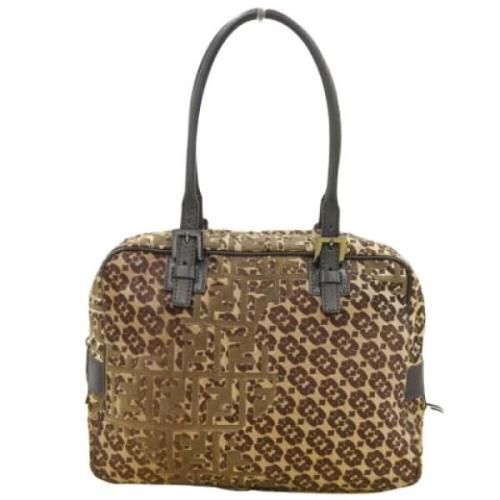 Pre-owned Fabric handbags