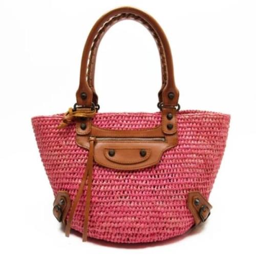 Pre-owned Fabric handbags