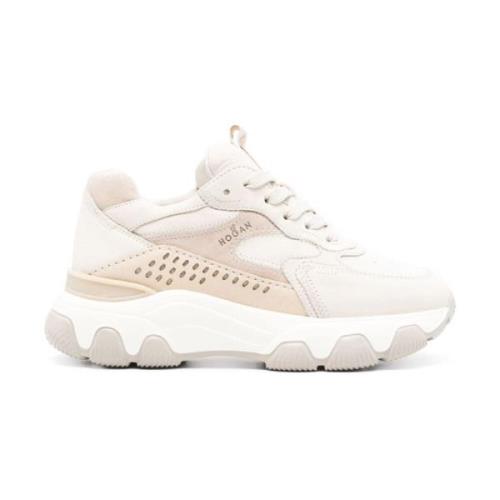 Beige Semskede Sneakers med Perforert Detalj