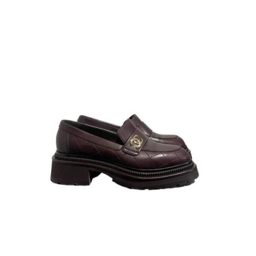 Pre-owned Leather flats