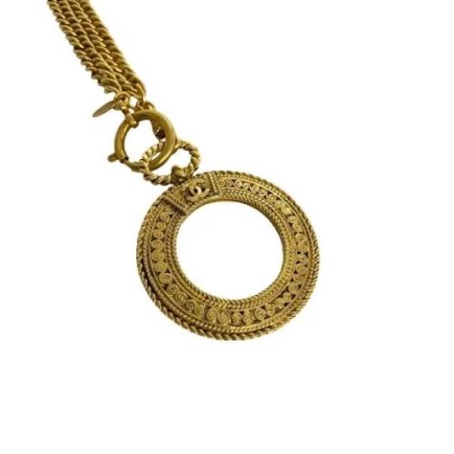 Pre-owned Metal chanel-jewelry