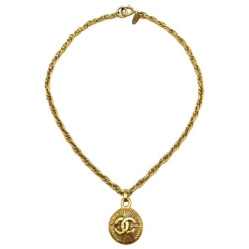 Pre-owned Metal chanel-jewelry