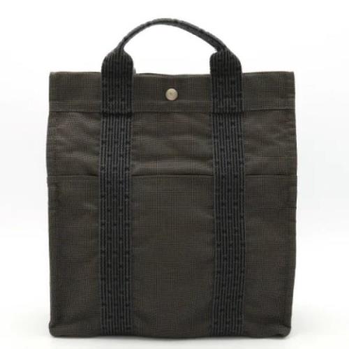 Pre-owned Canvas shoulder-bags