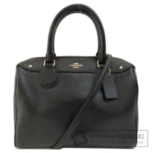 Pre-owned Leather handbags