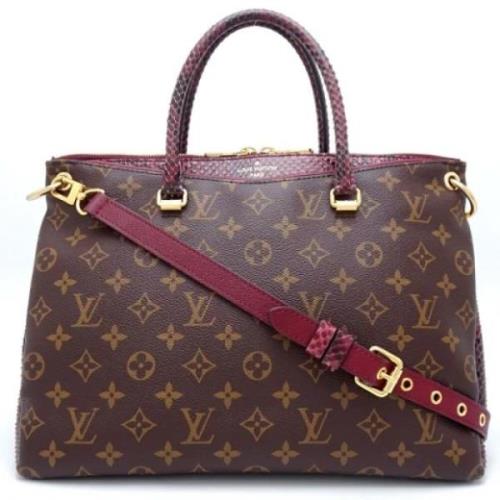 Pre-owned Fabric louis-vuitton-bags