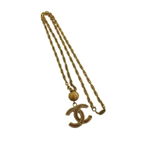 Pre-owned Metal chanel-jewelry