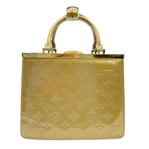 Pre-owned Leather handbags