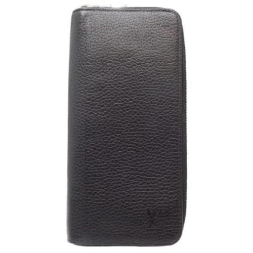 Pre-owned Leather wallets