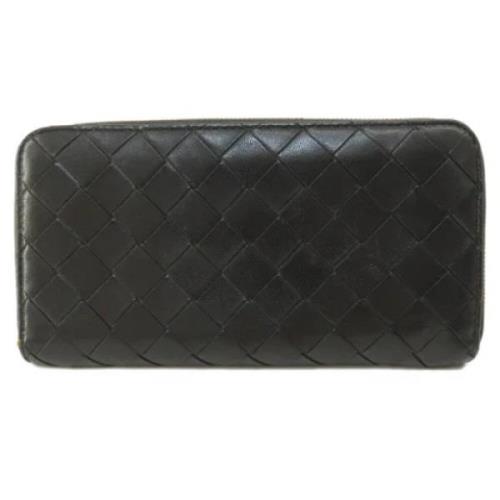 Pre-owned Leather wallets