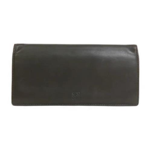 Pre-owned Leather wallets