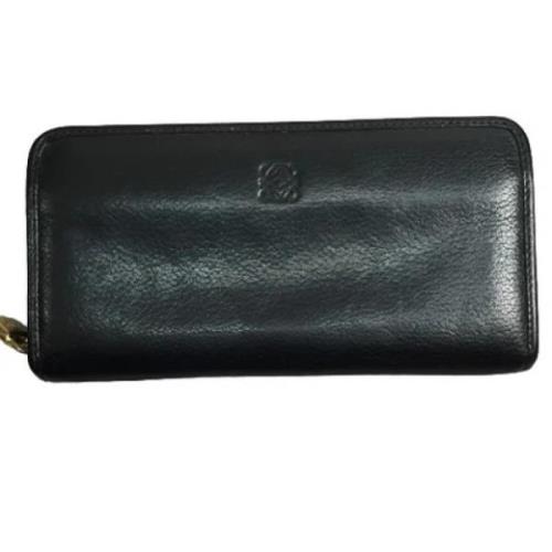 Pre-owned Leather wallets