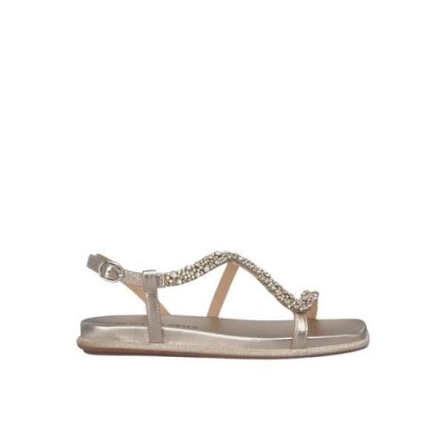 Blank Stropp Flat Sandal