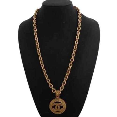 Pre-owned Metal chanel-jewelry