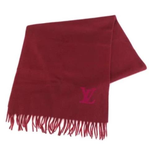 Pre-owned Cashmere scarves