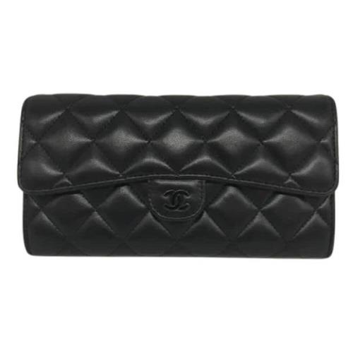 Pre-owned Leather wallets