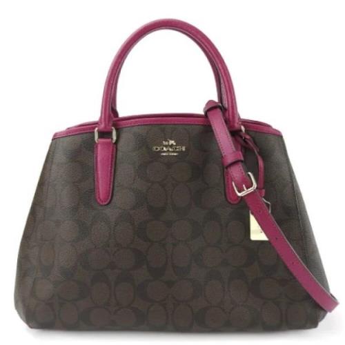 Pre-owned Fabric handbags