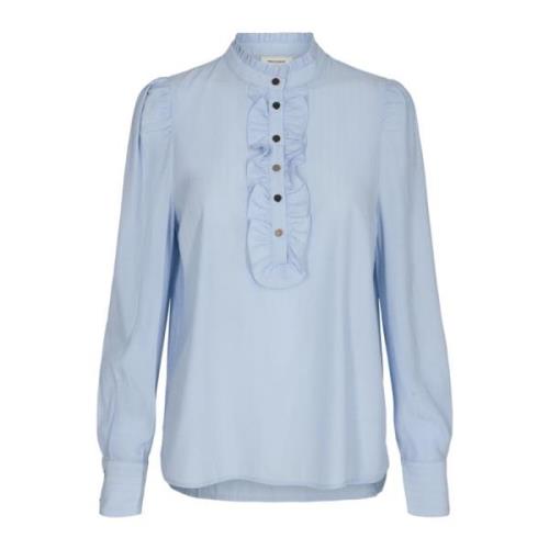 Feminin Chambray Blue Bluse